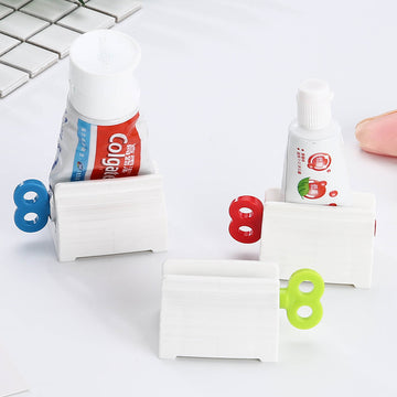 Rolling Toothpaste Squeezer